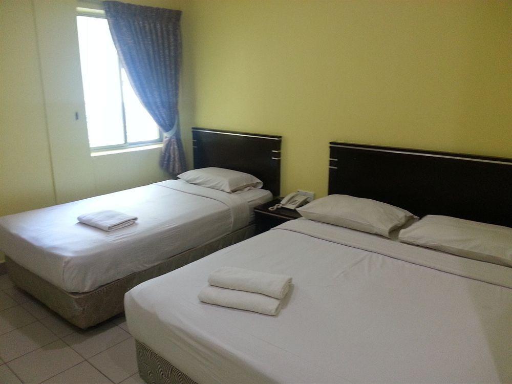 Hotel Tourist City Centre By Hotspot Essential Kota Kinabalu Exterior foto
